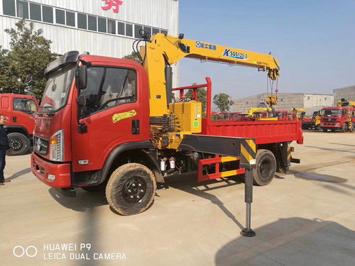 清遠市中聯隨車吊配件 專業(yè)供應，服務高效